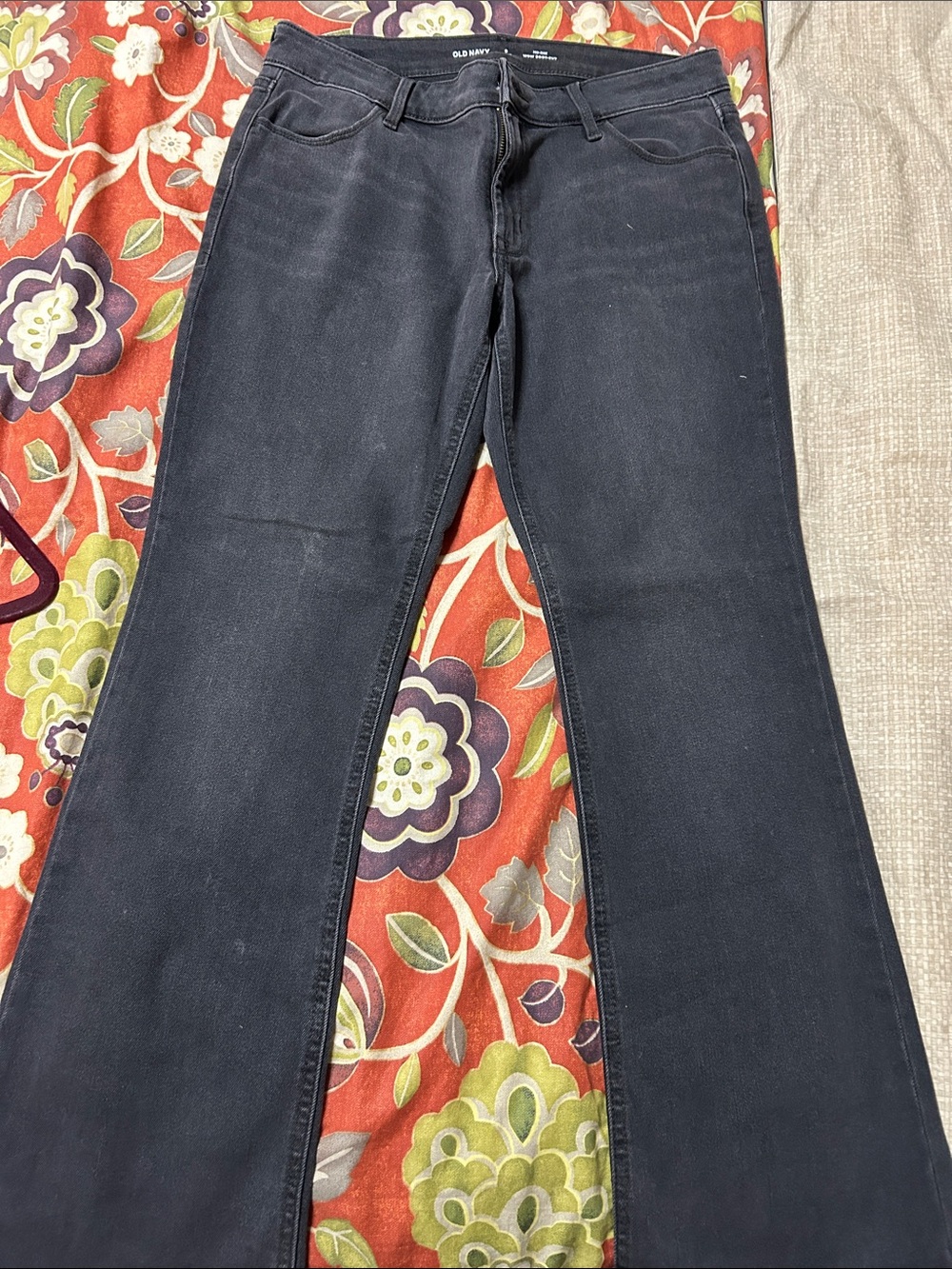 Old Navy Women's Black Flare Jeans - Dark Wash